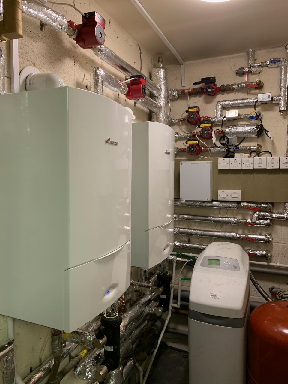 Twin CDi Classic system boilers serving a large house in Beaconsfield